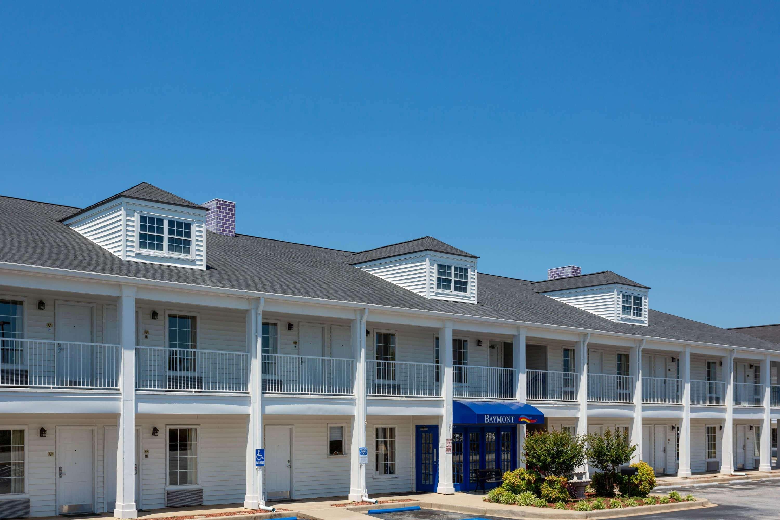 Baymont By Wyndham Easley/Greenville Exterior photo